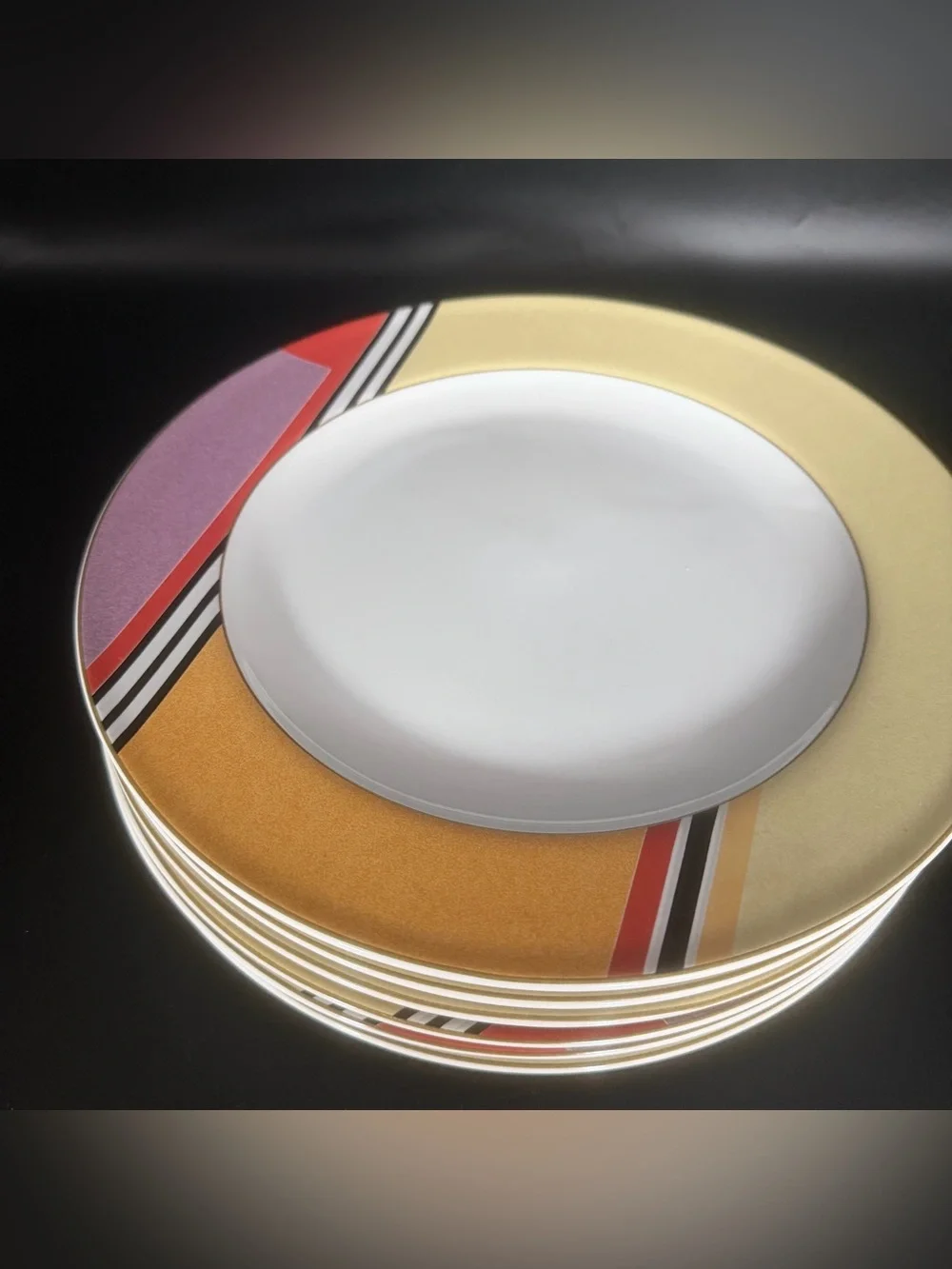 Studio Nova Eastside Red 11” Dinner Plates Set of 6 Y212 Discontinued